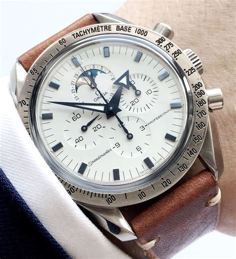 omega speedmaster professional moonwatch moonphase|speedmaster moonwatch professional for sale.